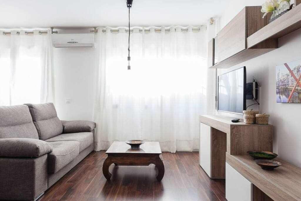 Apartamento Para 4 Con Terraza En El Centro Херона Екстериор снимка