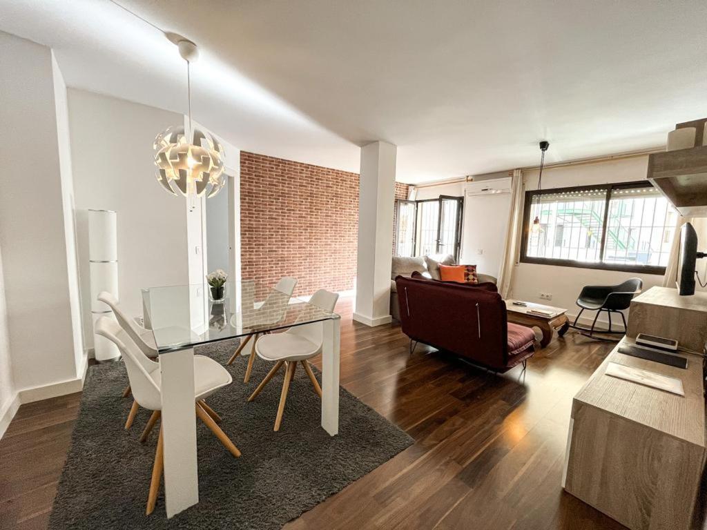 Apartamento Para 4 Con Terraza En El Centro Херона Екстериор снимка